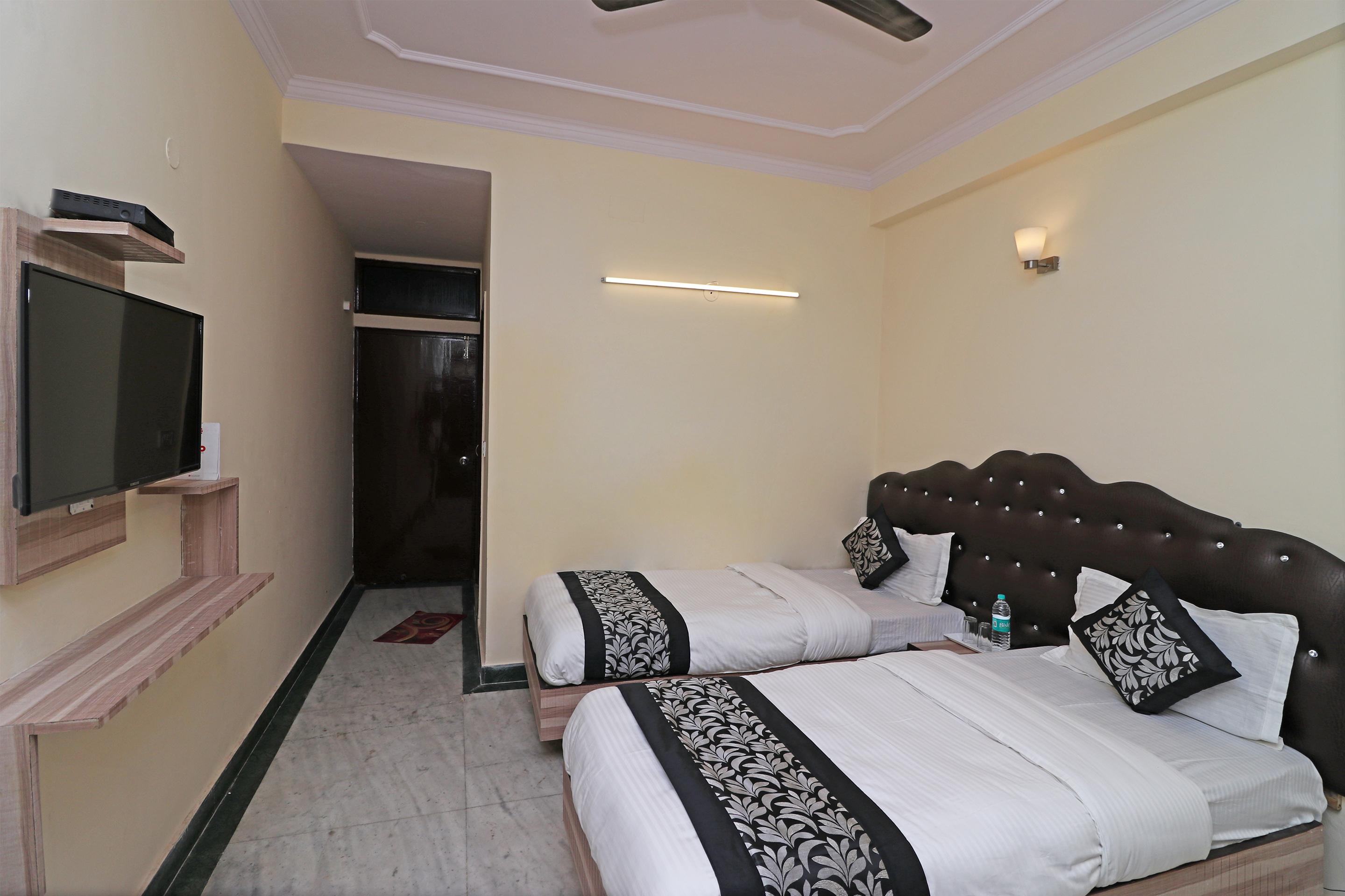 Adb Rooms Hotel Silver Shine New Delhi Ngoại thất bức ảnh